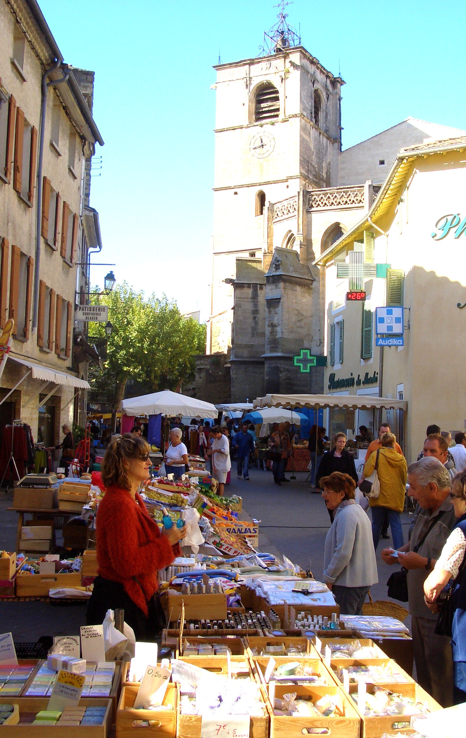 L&rsquo;Isle-sur-la-Sorgue, Wasserlauf im Ort